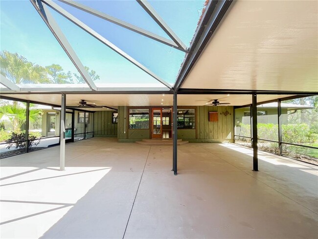 Building Photo - 3502 Sunbeam Dr