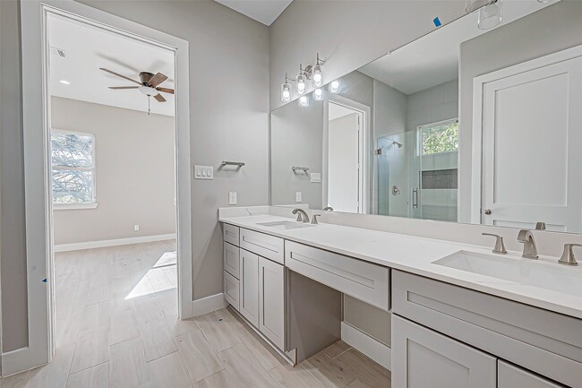 Building Photo - 3635 Needville Ave