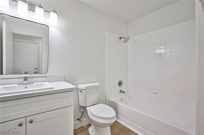 Building Photo - 5238 Souvenir Ln