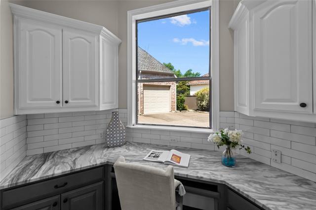 Building Photo - 1303 Eagle Bend Drive