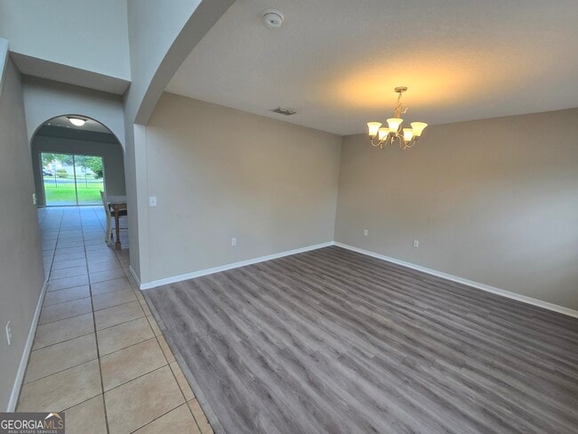 Building Photo - 405 Brooklet Cir