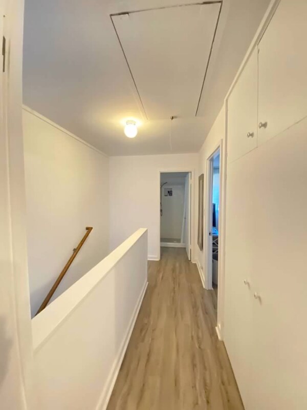 Building Photo - 1449 Hunakai St