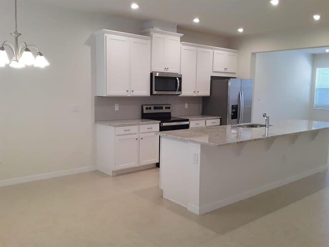 Building Photo - 16348 Prairie School Dr