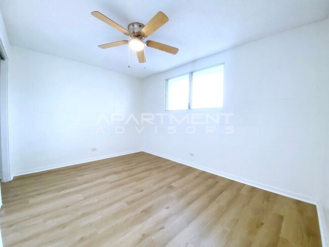 Building Photo - 980 Robello Ln