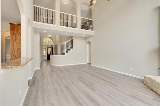 Building Photo - 9144 Hawley Dr