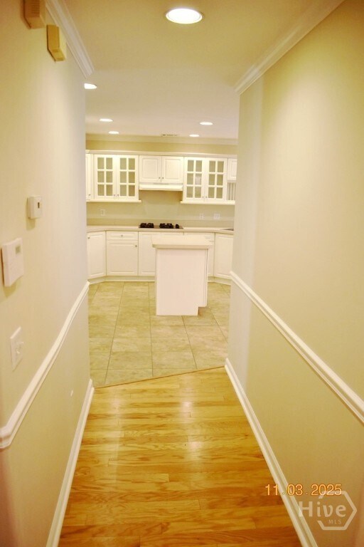 Building Photo - 10 Piper's Pond Ln