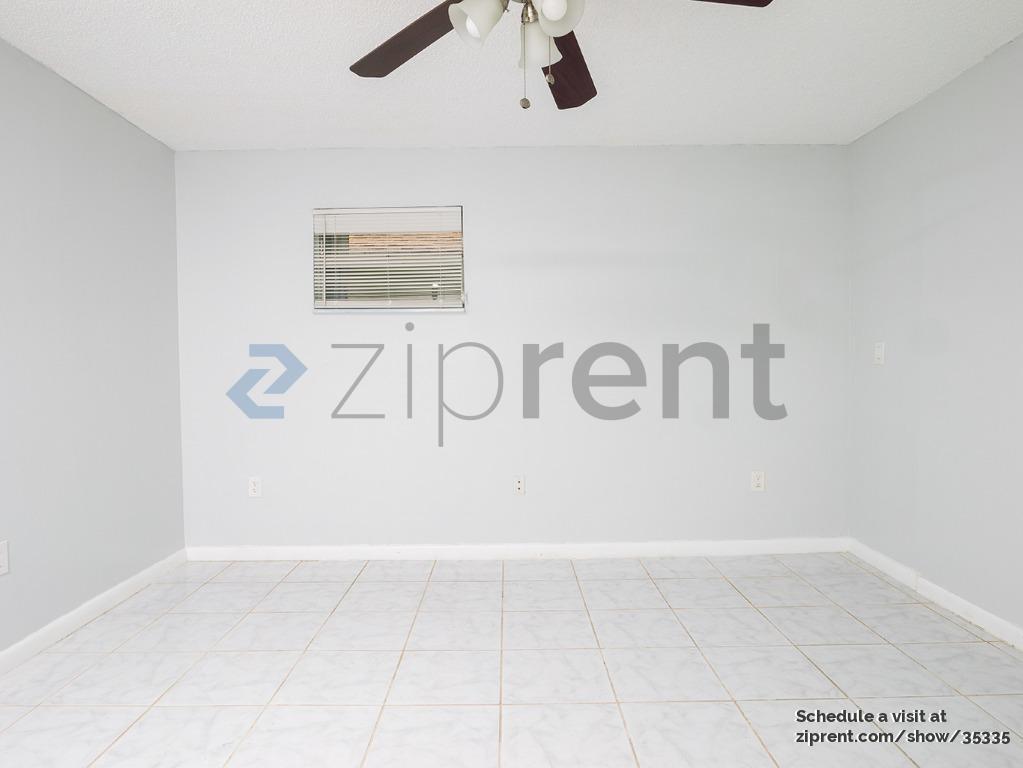 Building Photo - 1651 Van Buren St