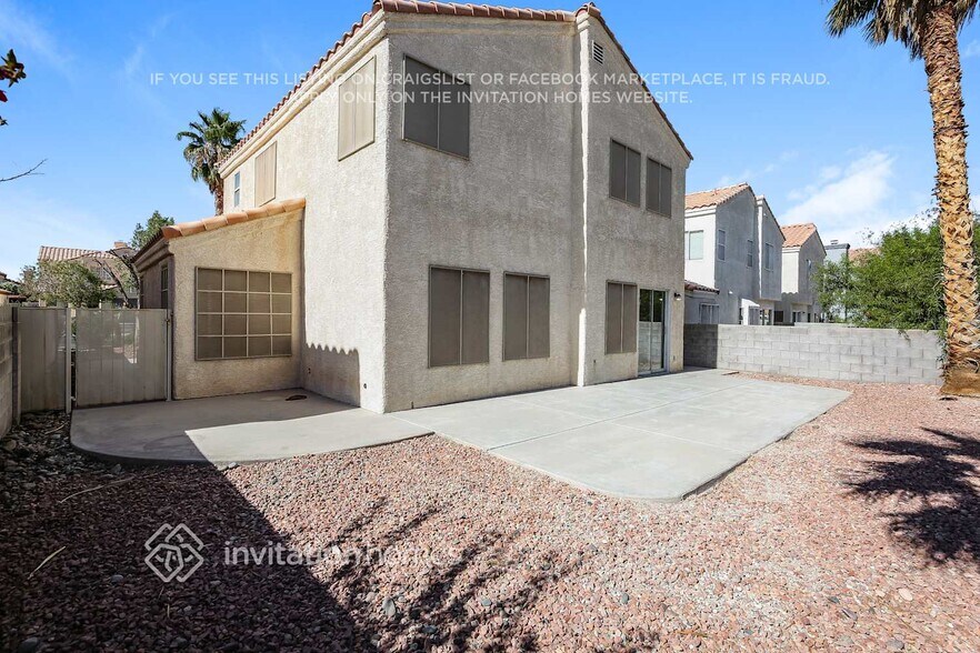 Building Photo - 1835 Monte Alban Dr