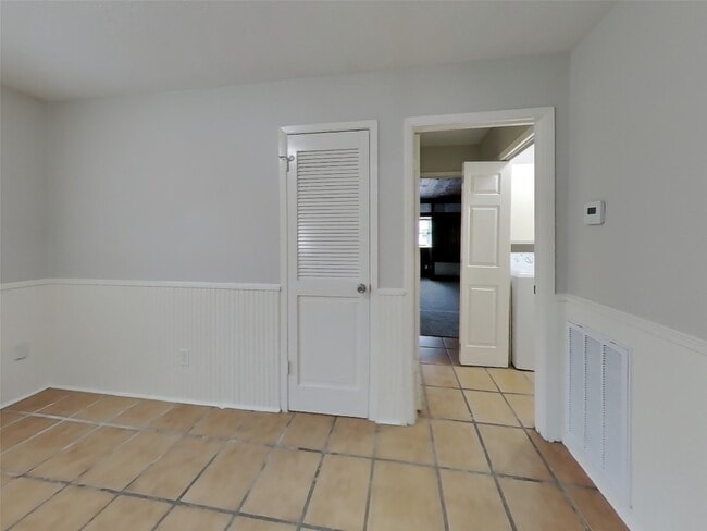 Building Photo - 4422 Monteith Dr