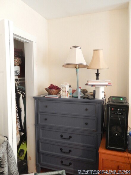 Building Photo - 104 Hammond St