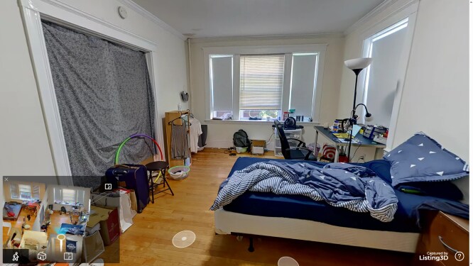 Building Photo - 11 Centre St