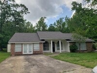 Building Photo - 1 Briar Oak Cir