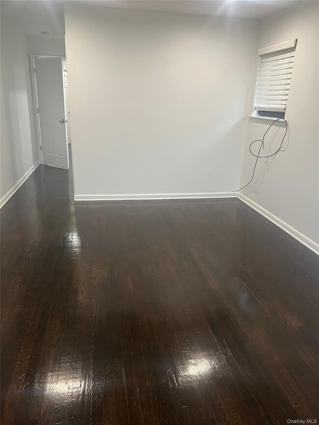 Building Photo - 8 Brevoort Dr