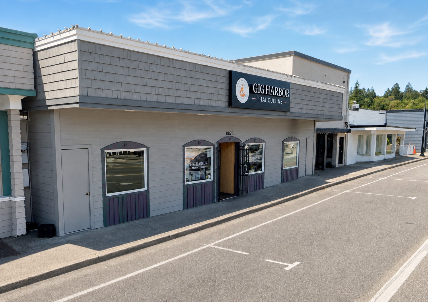 Building Photo - 8825 N Harborview Dr