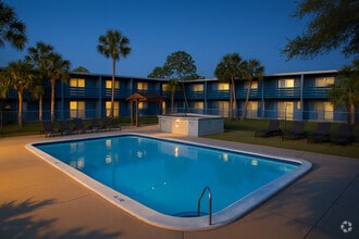 Building Photo - Cinnamon Cove Apartments