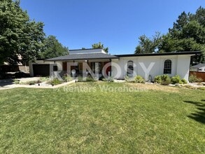 Building Photo - 7274 S Chase Way