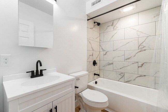 Building Photo - Brand New 3 bed, 2 bath Remodel located in...