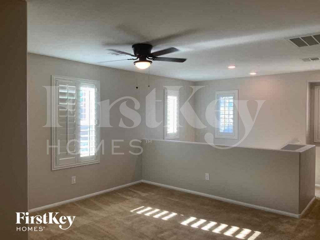 Building Photo - 11060 Camden Bay St