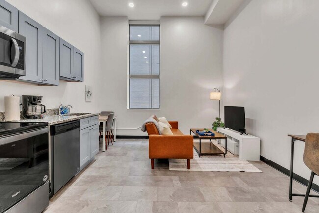 Building Photo - 800 Penn Ave