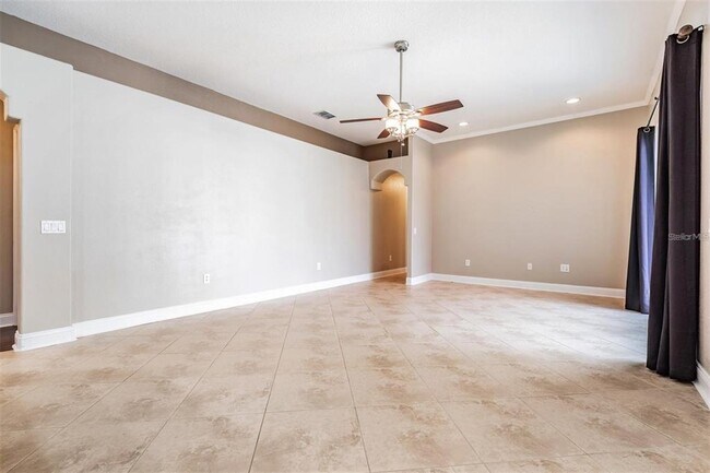 Building Photo - 25001 Bandana Ct