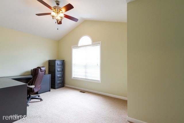 Building Photo - 3 br, 2 bath House - 15 Ash Drive