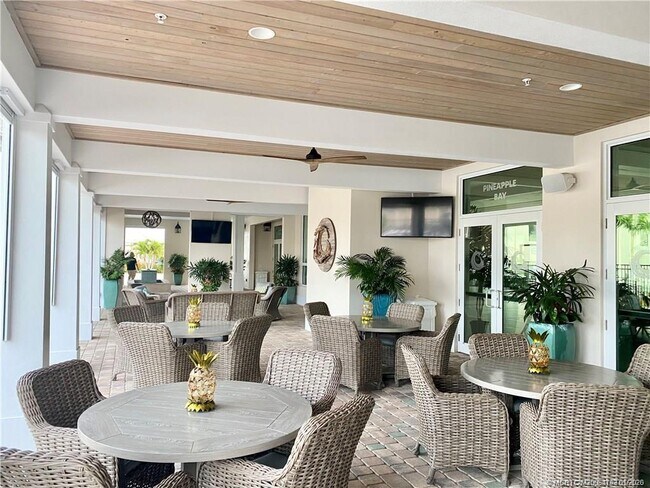 Building Photo - 44 NE Nautical Dr