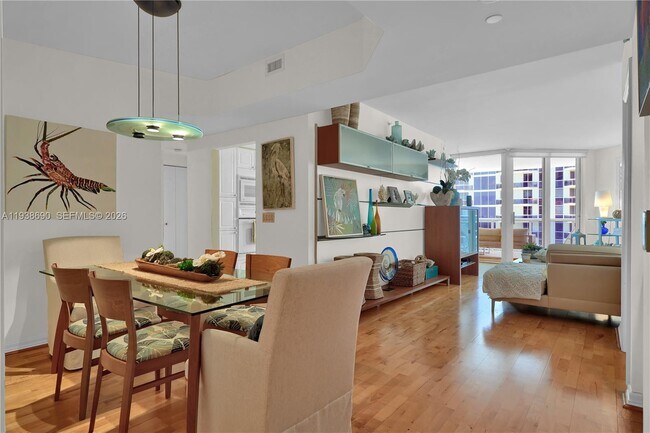 Building Photo - 4779 Collins Ave