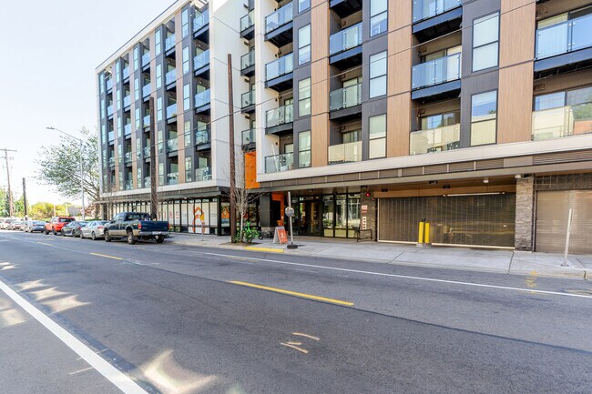 Building Photo - 4609 Union Bay Pl NE