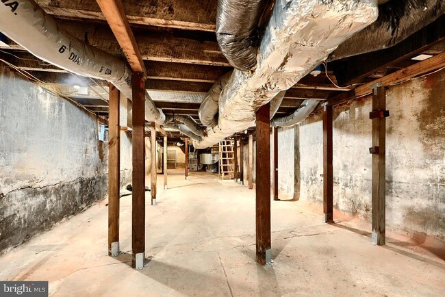 Building Photo - 3222 O'Donnell St