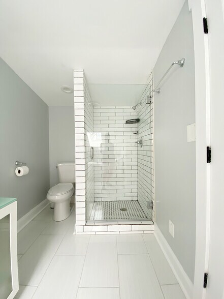Master Bath - 1101 N 2nd St