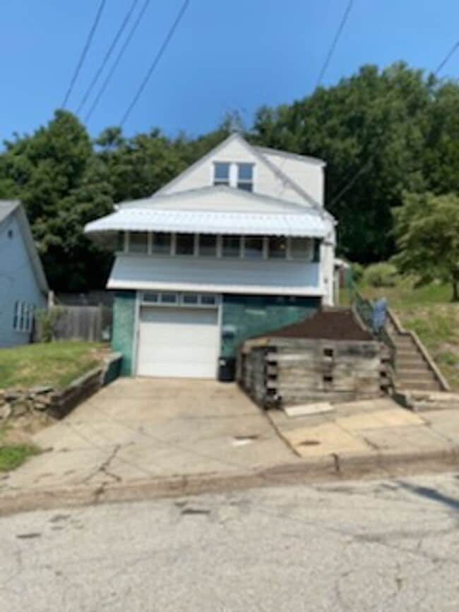 Primary Photo - 2 Bed / 1 Bath Single Family Home for Rent...