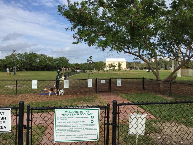 Building Photo - 1645 Baseline Ln