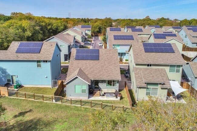 Building Photo - 5616 S 1st St