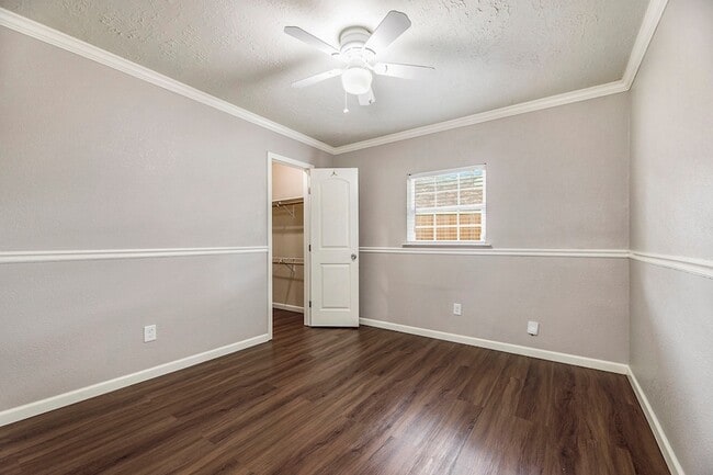 Building Photo - 2539 Cobblers Way