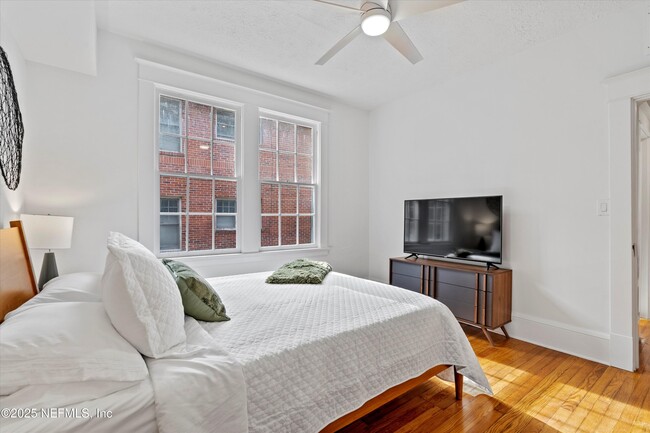 Building Photo - 3671 Hedrick St