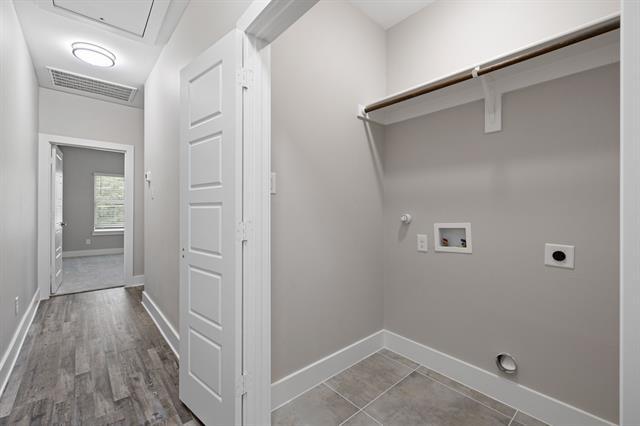 Building Photo - 2811 Harston St