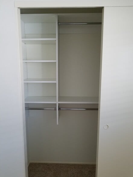 Bedroom #2 built in closet organizer - 1100 Opal St