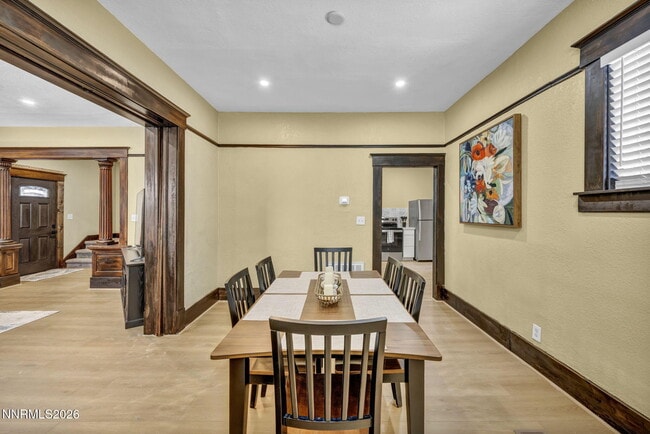 Building Photo - 33 W 8th St