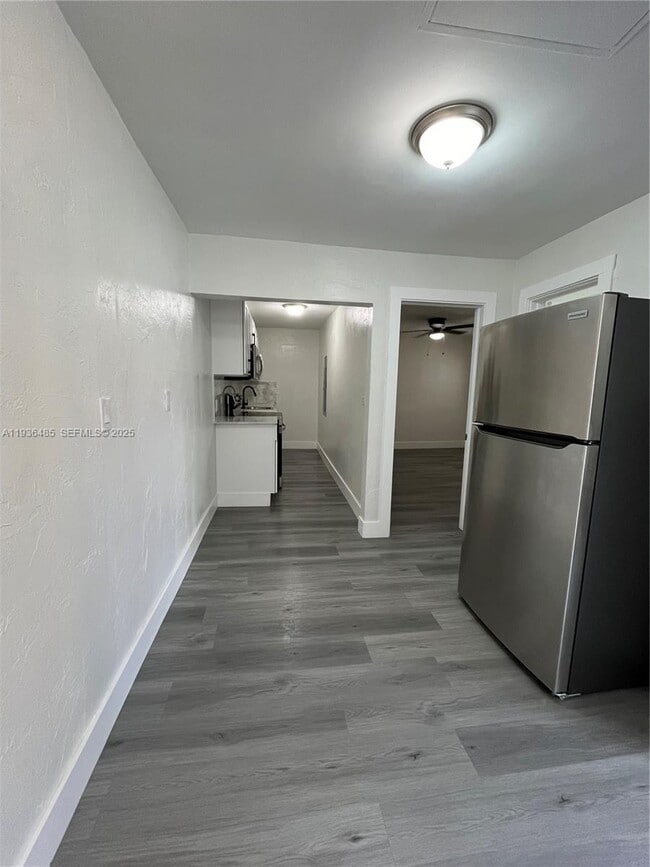 Building Photo - 1999 NW 2nd St