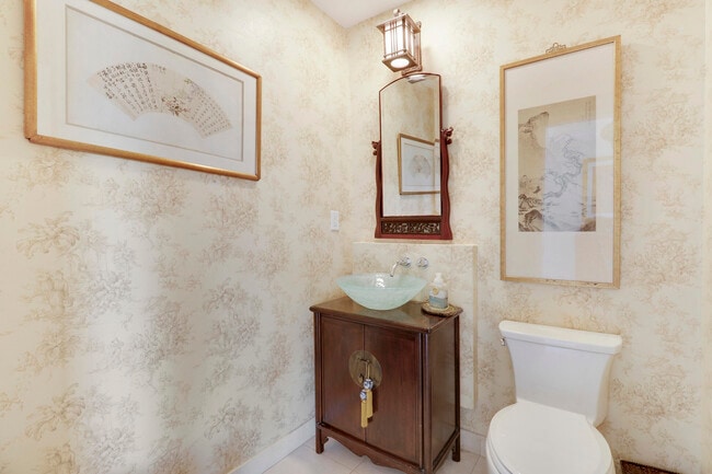 Building Photo - 13760 Sand Crane Dr