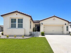 Building Photo - 107 Riviera Dr
