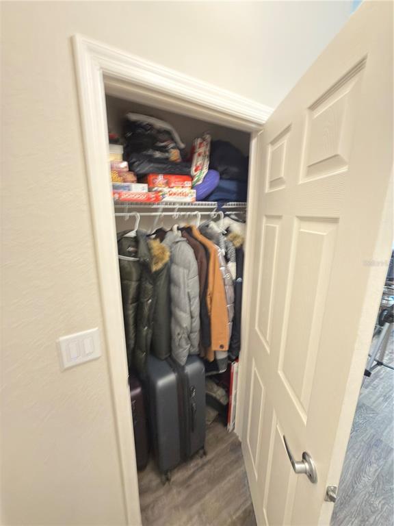 Building Photo - 1088 Zion Dr