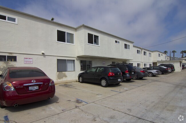 4955 Niagara Ave. - Ocean Beach Apartments