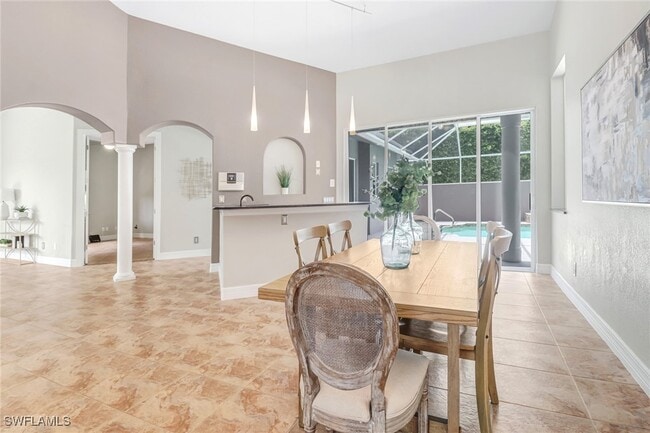 Building Photo - 9754 Wilshire Lakes Blvd