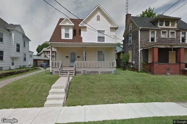 Building Photo - 415 Shorb Ave NW