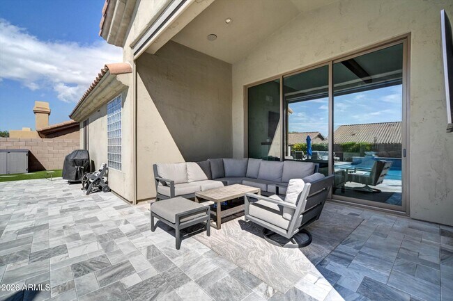 Building Photo - 9045 E Casitas Del Rio Dr