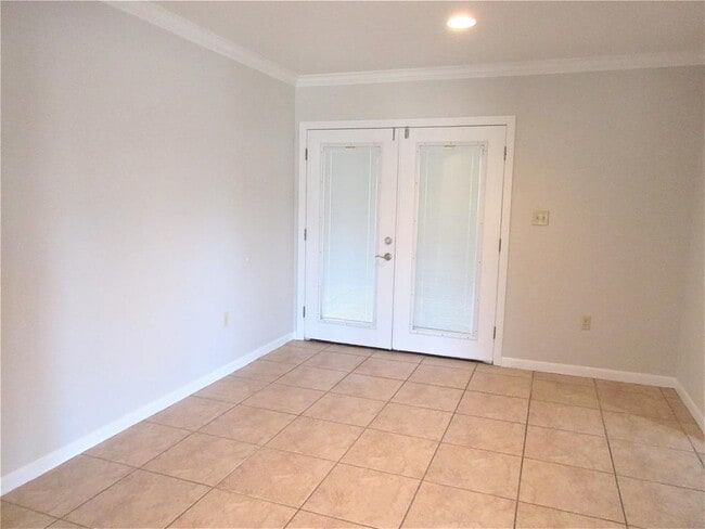 Building Photo - 2609 Hancock Dr