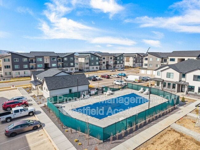 Building Photo - 226 E 860 S