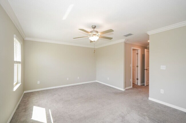 Building Photo - 1552 Cassius St