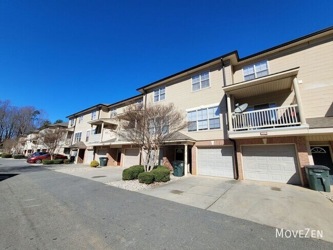 Building Photo - 6525 Quarterbridge Ln